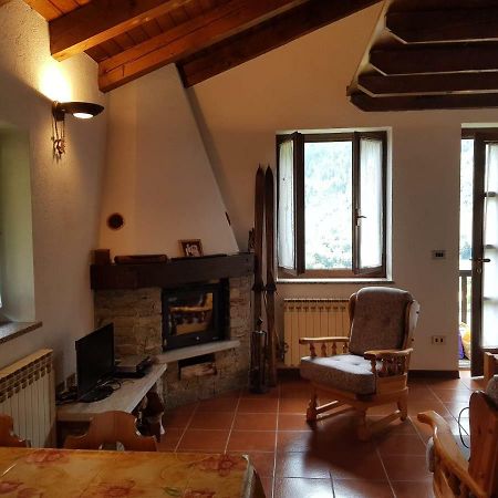 L'Atelier Du Temps - La Belle Vue Apartment La Salle Bagian luar foto